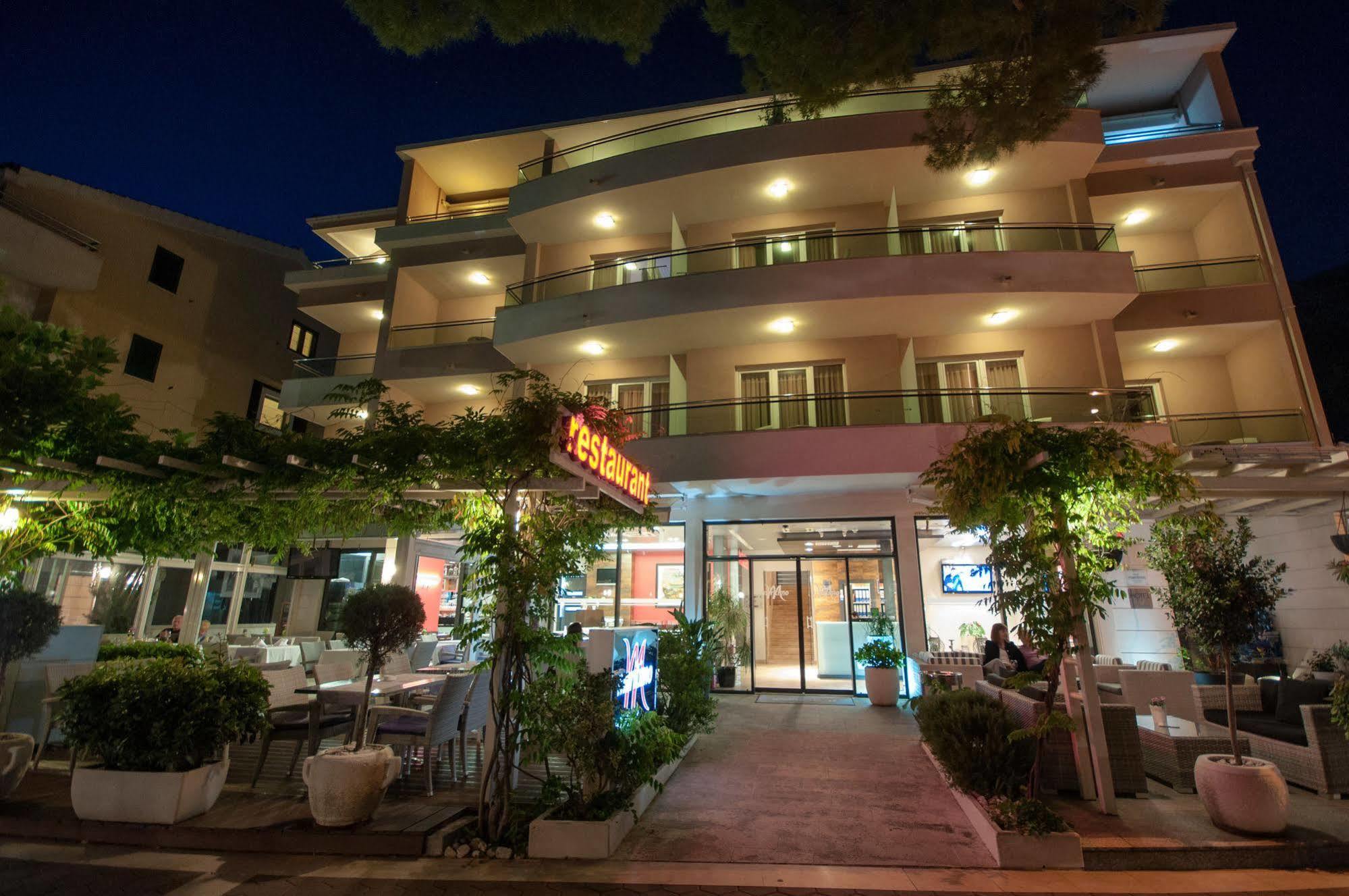 Hotel Maritimo マカルスカ エクステリア 写真