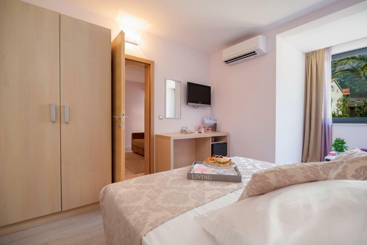 Hotel Maritimo マカルスカ エクステリア 写真