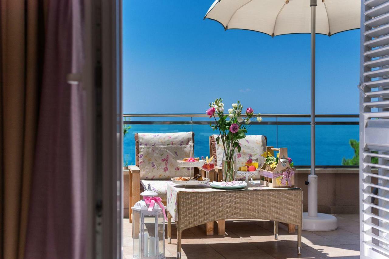 Hotel Maritimo マカルスカ エクステリア 写真