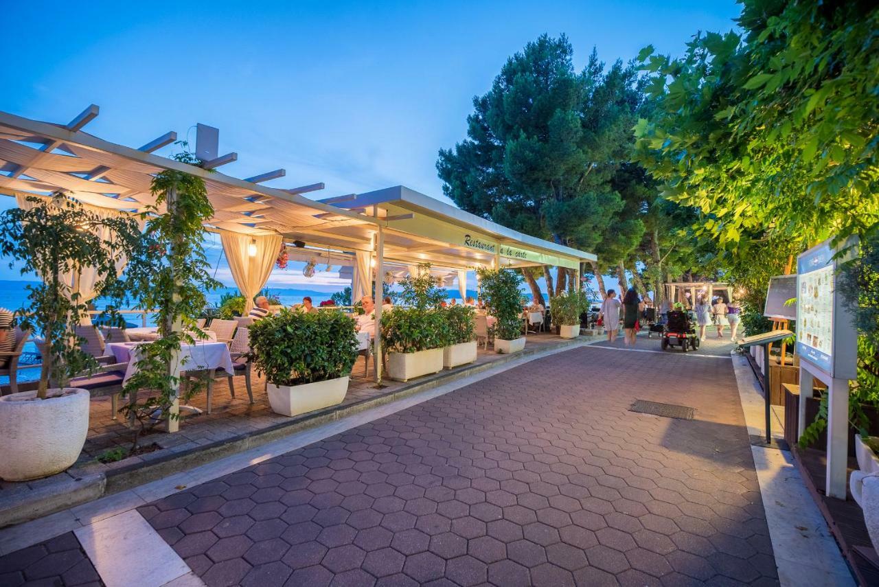 Hotel Maritimo マカルスカ エクステリア 写真